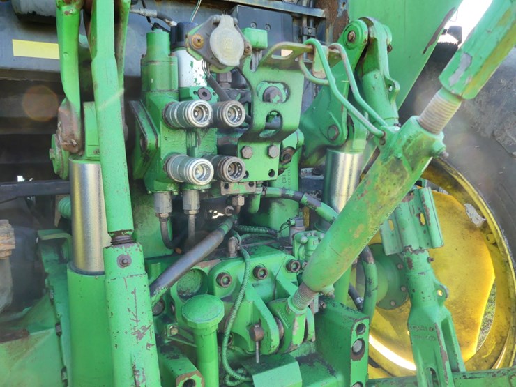 john-deere-6615-image-6