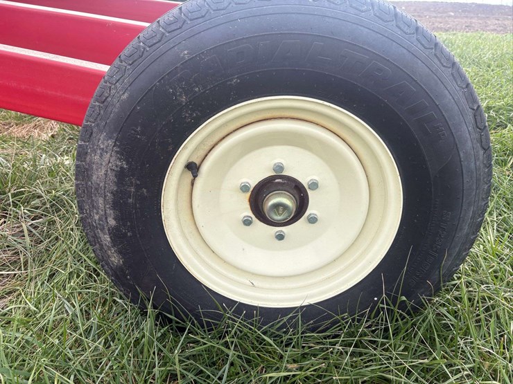 mayrath-10"x63'-swing-away-auger-image-7