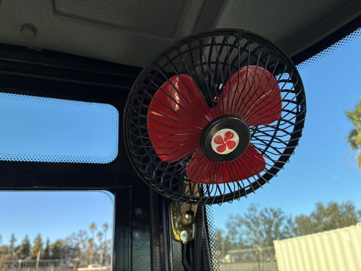 2025-miva-vc13c-excavator-image-17