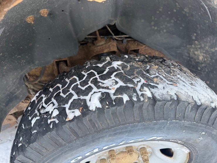 2003-chevrolet-2500-image-23