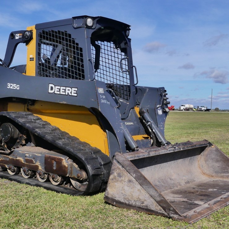 2020 DEERE 325G