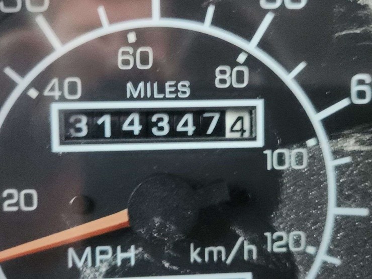 2001-kenworth-t800-image-8