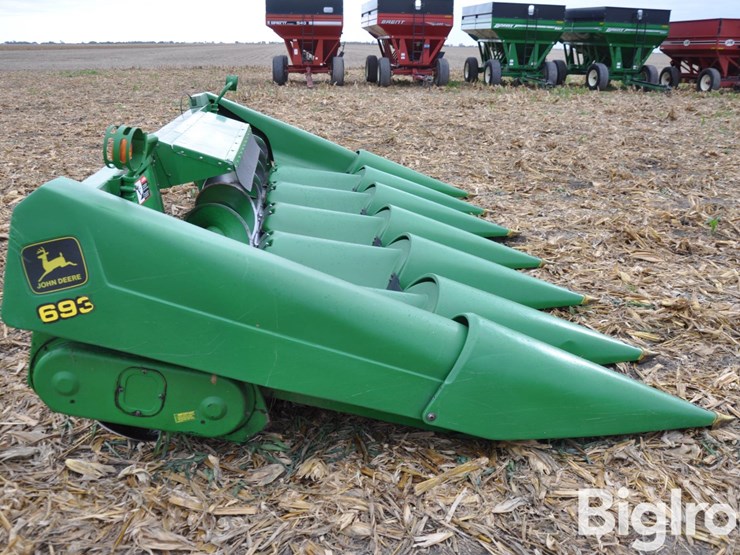 john-deere-693-image-4