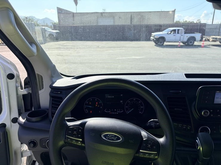 ford-transit-image-13