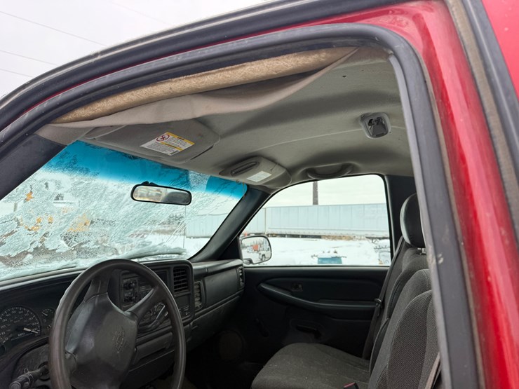 2003-chevrolet-2500-image-44