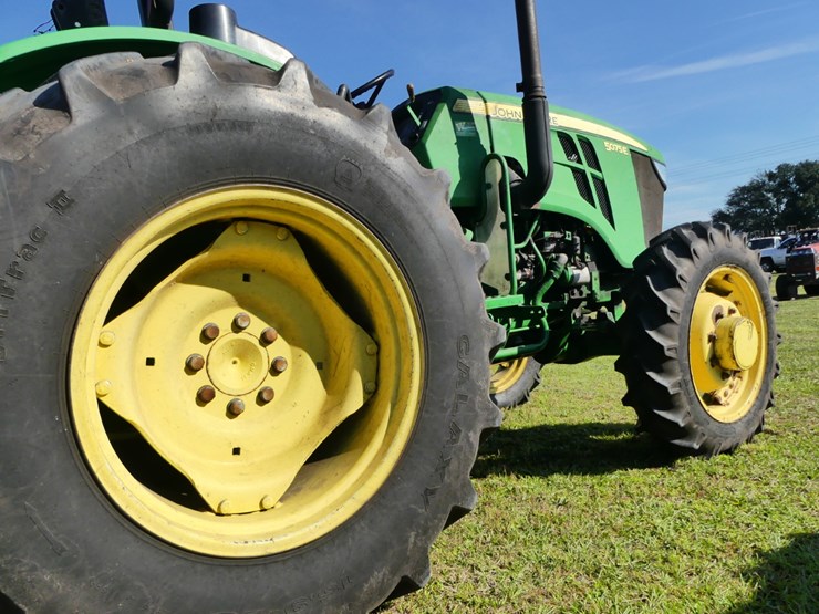 john-deere-5075e-image-8