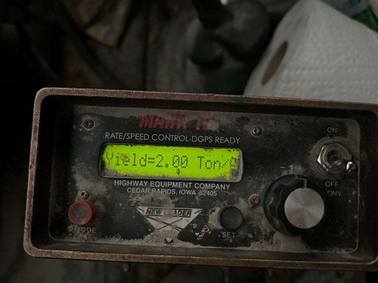 1985-international-s2500-image-10