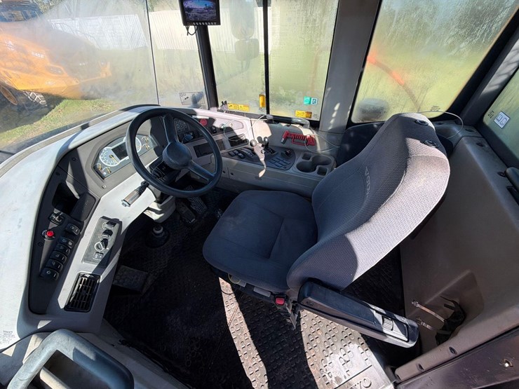 2015-volvo-a40g-image-10