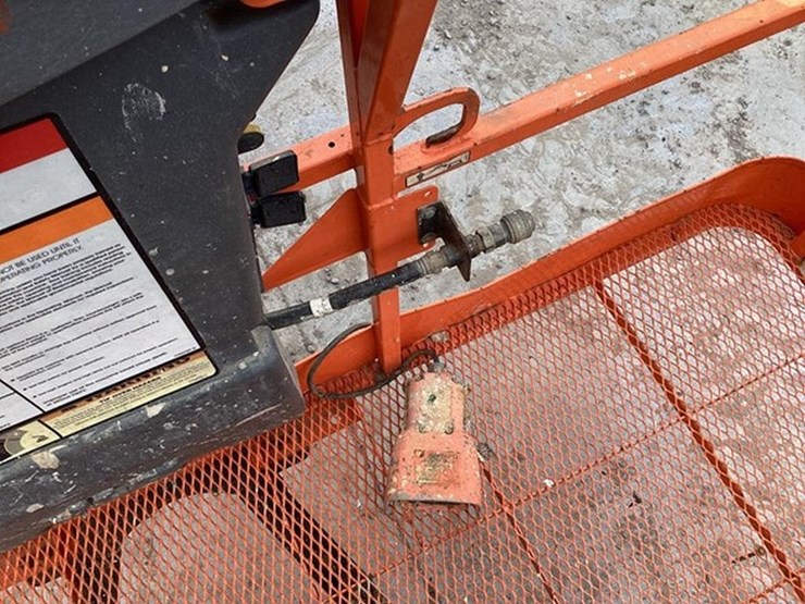 2007-jlg-600s-image-14