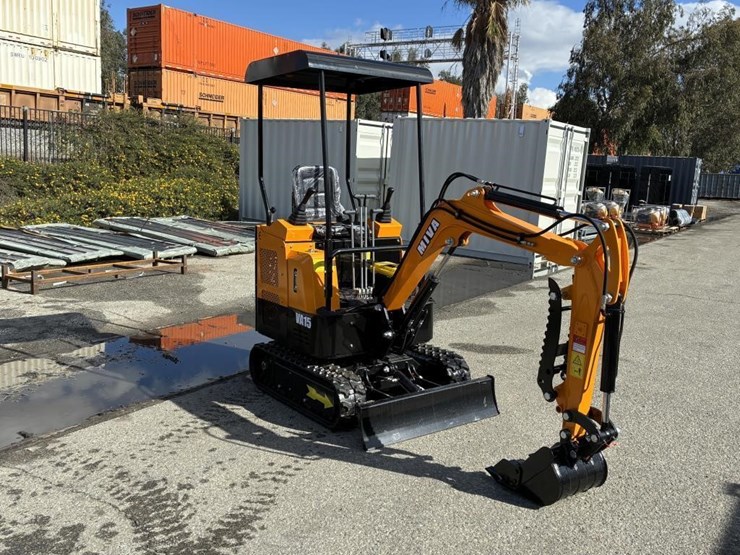 2025-miva-va15-hydraulic-excavator-image-2