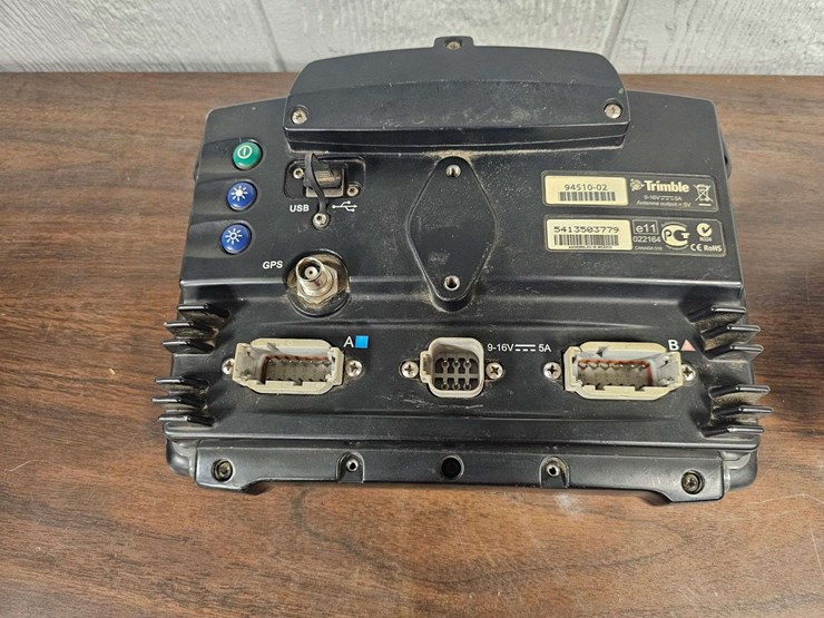 2014-trimble-cfx-750-display-image-2