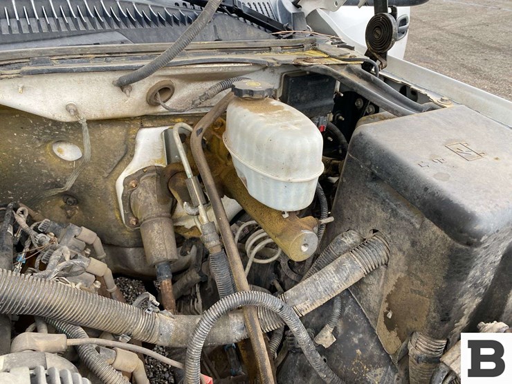 2006-gmc-sierra-2500-image-40