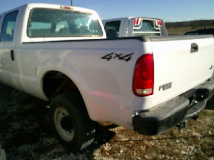 2004-ford-f350-image-4