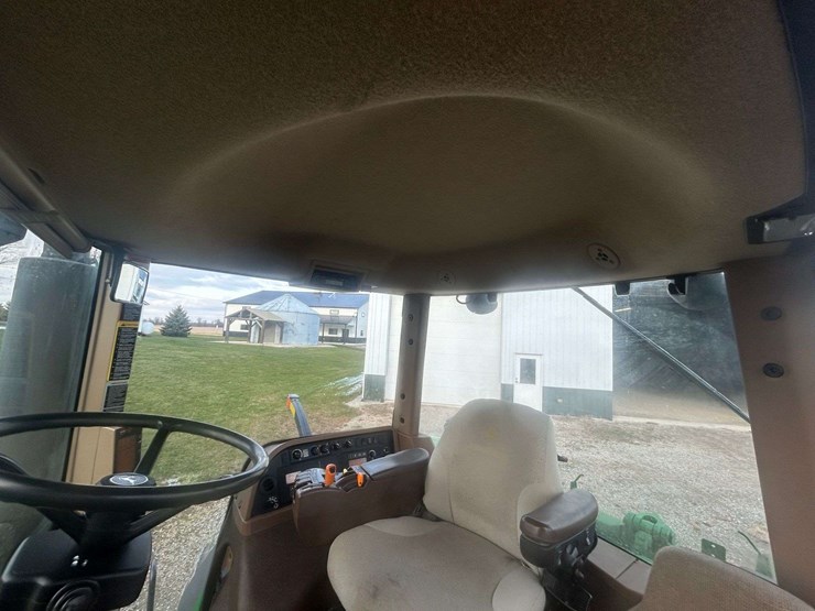 john-deere-8530-image-12