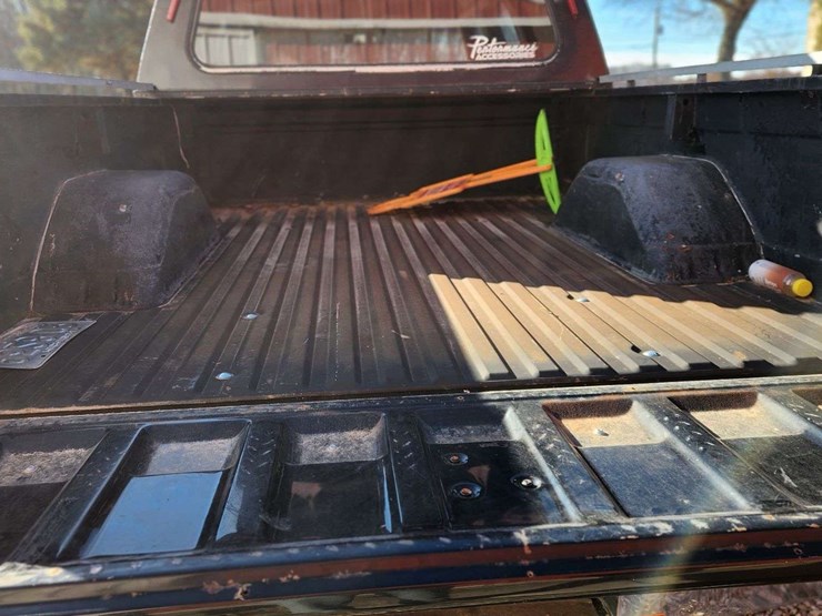 1988-gmc-sierra-3500-image-2