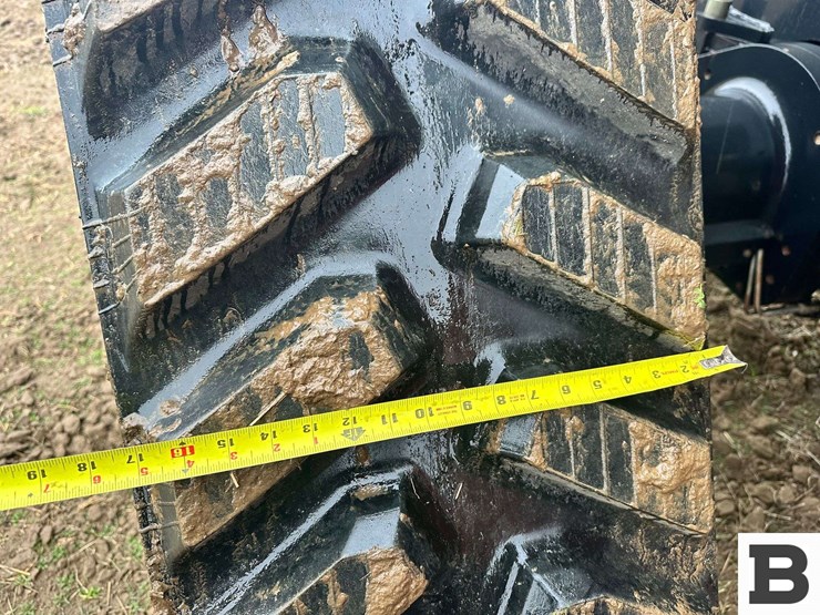 case-ih-400-image-32