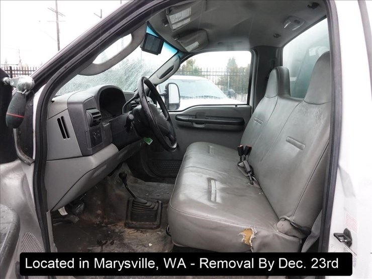 2005-ford-f450-image-14