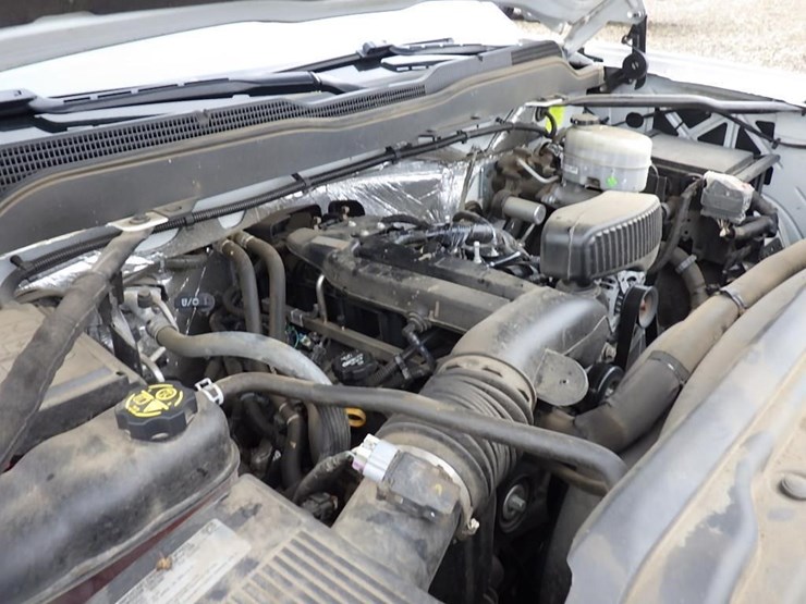 chevrolet-3500-image-15