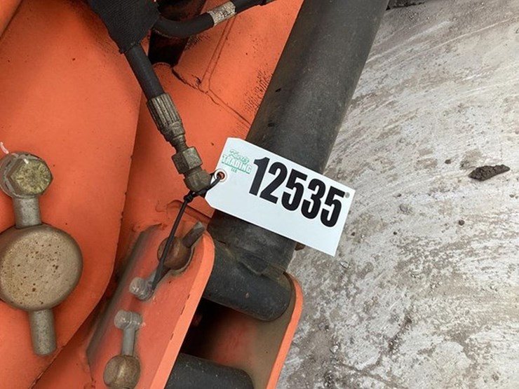 2008-jlg-800s-image-18