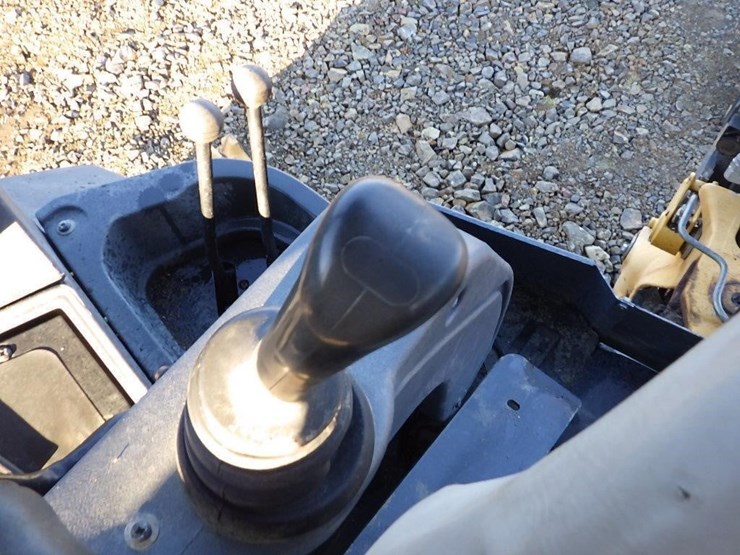 deere-310sj-image-37