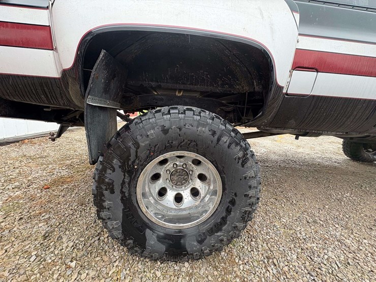 1988-gmc-sierra-3500-image-17