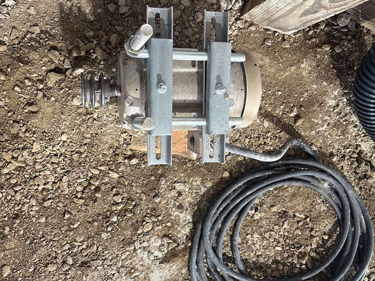 30'-grain-bin-sweep-image-8