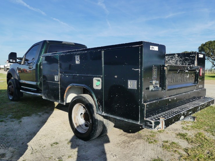 2019-ford-f450-xl-image-4