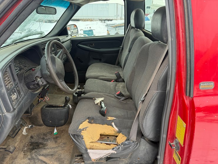 2003-chevrolet-2500-image-39