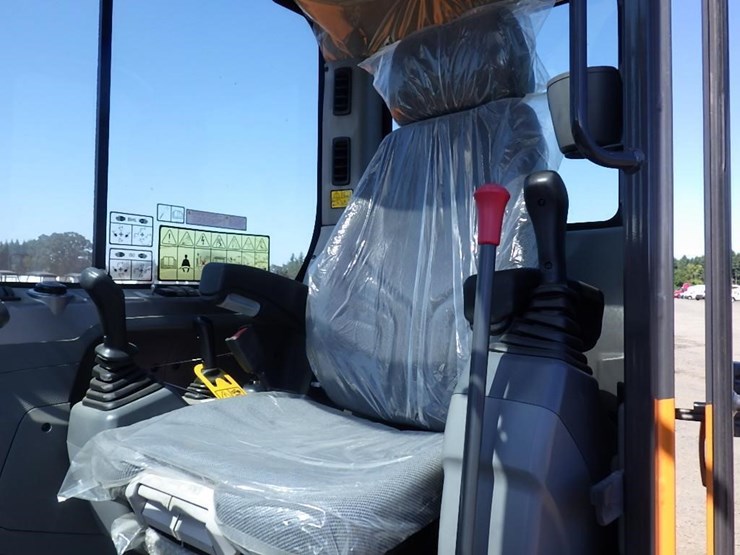 2023-develon-dx85r-3-hydraulic-excavator-image-23