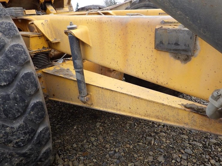 2005-volvo-a35d-image-17