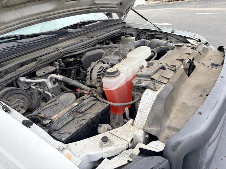 2004-ford-f450-image-8