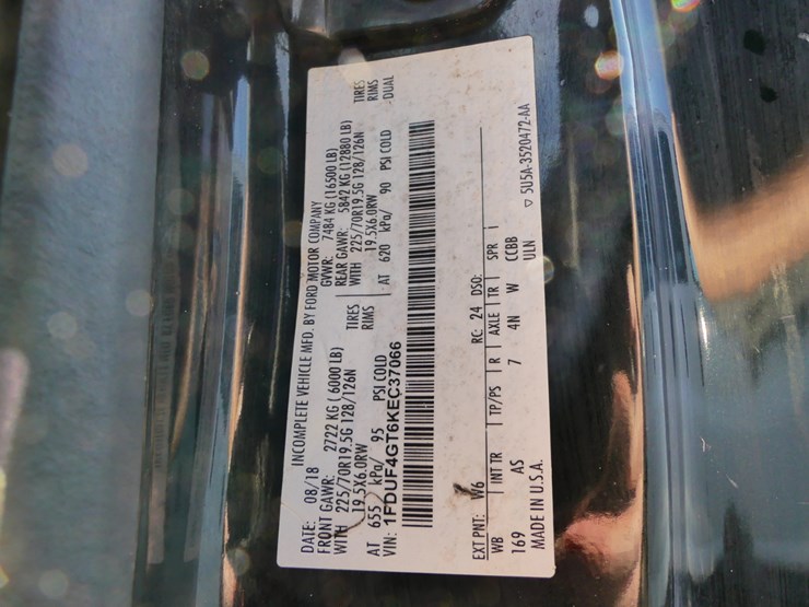 2019-ford-f450-xl-image-15