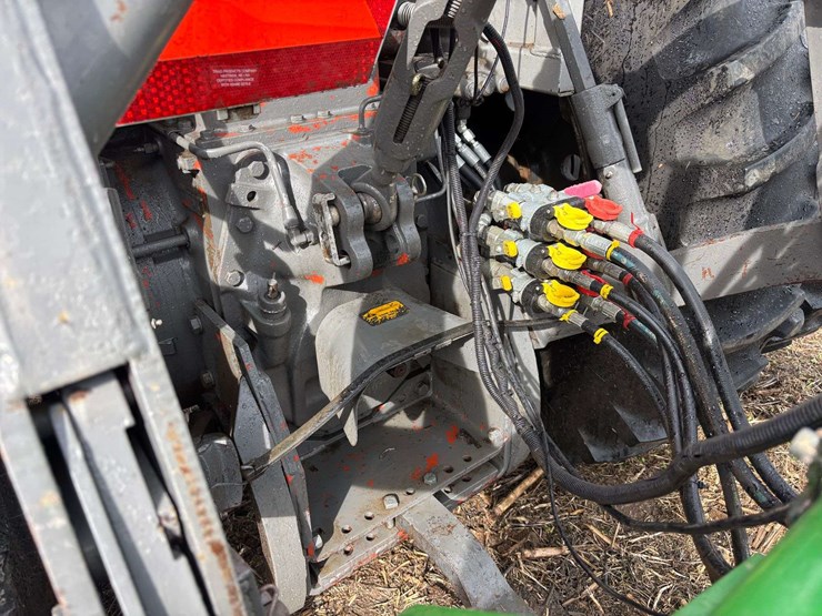 1981-white-2-135-image-9