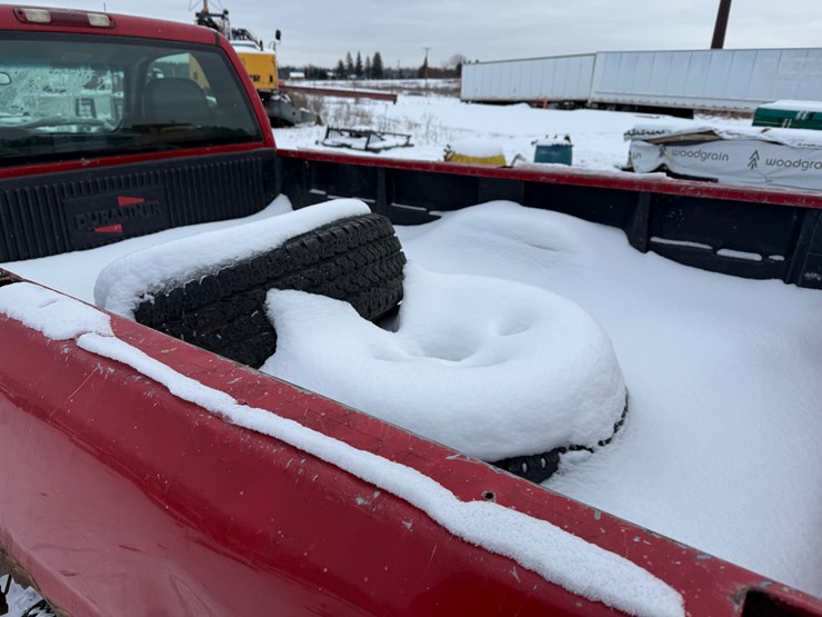 2003-chevrolet-2500-image-28