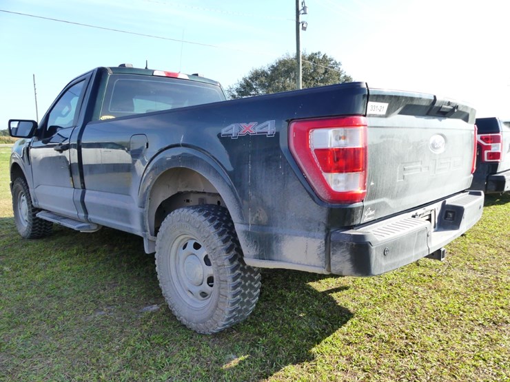 2021-ford-f150-xl-image-3