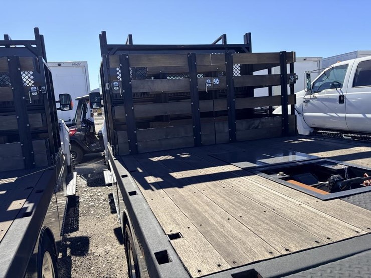 ford-f650-xlt-image-24