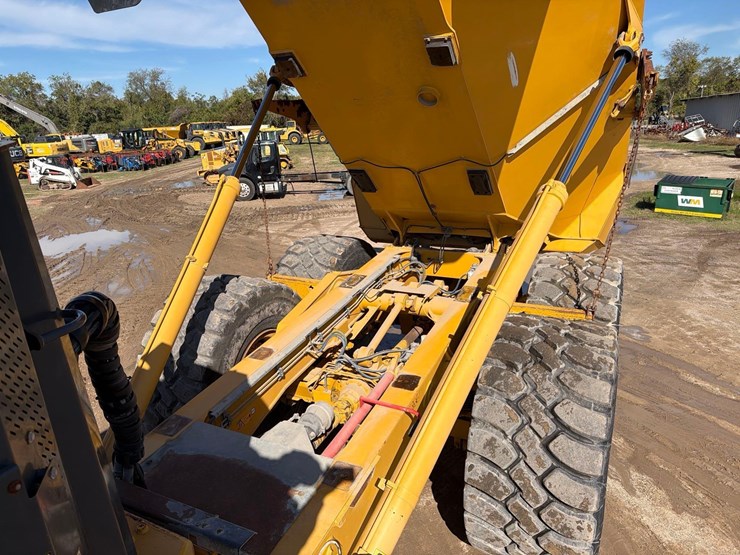 2016-bell-b50d-image-17