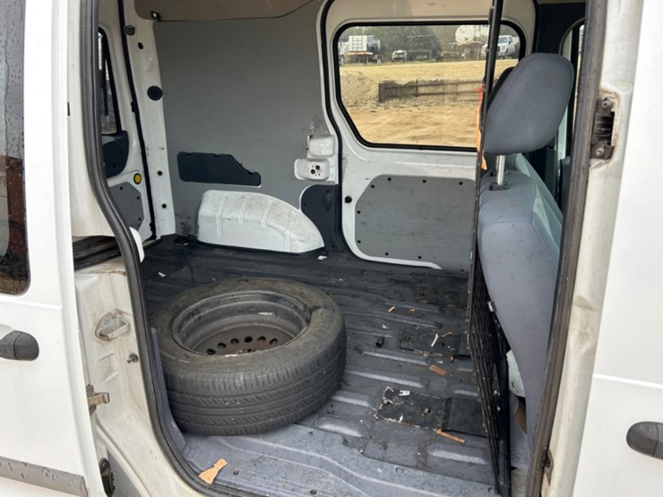 ford-transit-connect-image-10