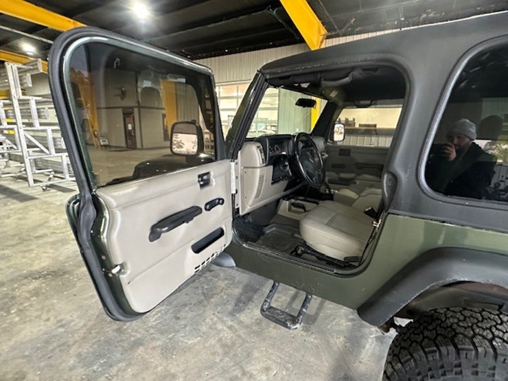 jeep-wrangler-image-26