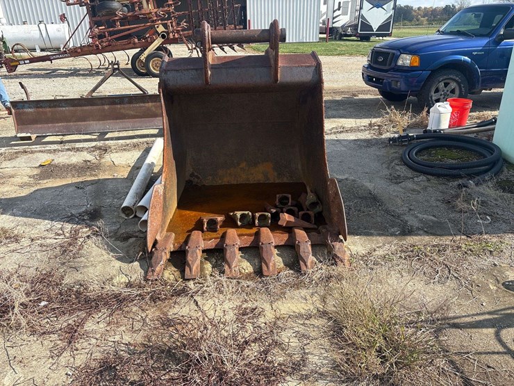 deere-230-lc-image-5