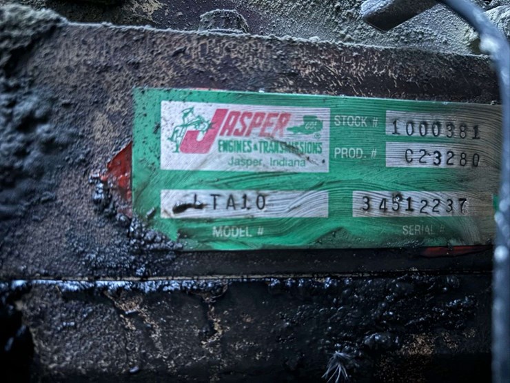 1985-international-s2500-image-14