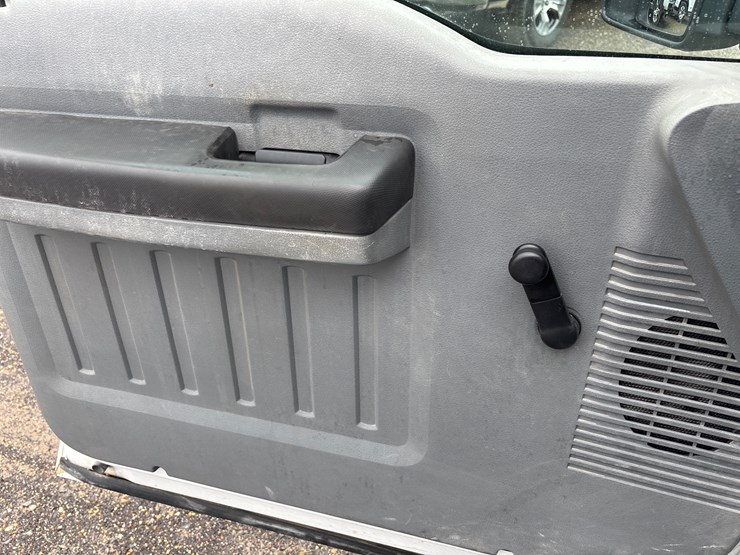 2012-ford-f250-image-7