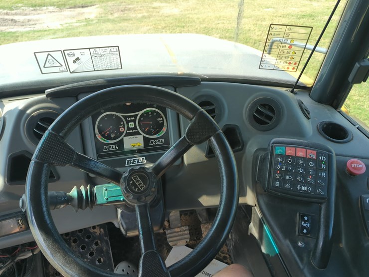 2022-bell-b45e-image-14