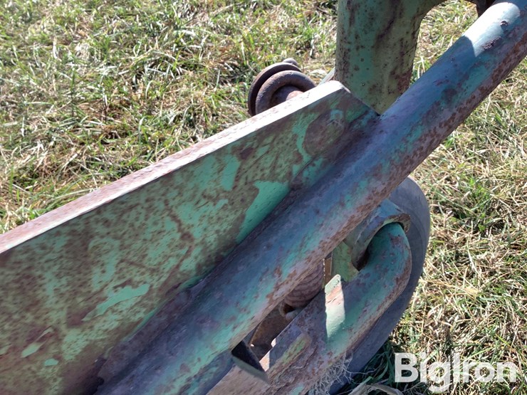 john-deere-f1350-image-13