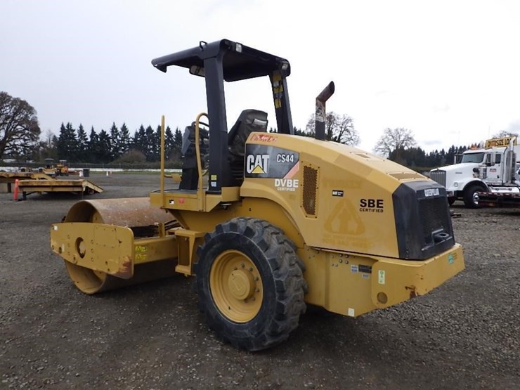 caterpillar-cs44-image-5