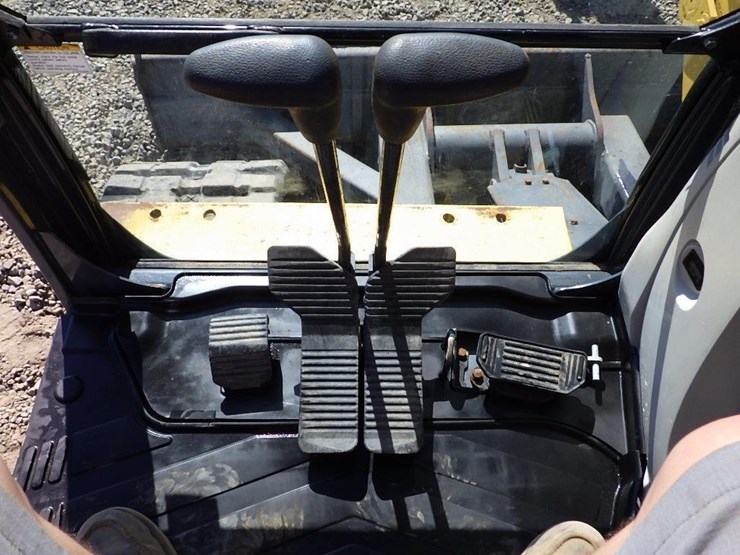 kobelco-sk85cs-3e-image-31