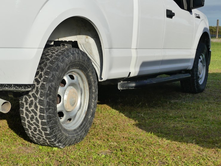 ford-f150-xlt-image-5