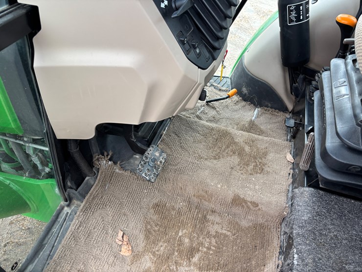 john-deere-5065e-image-18