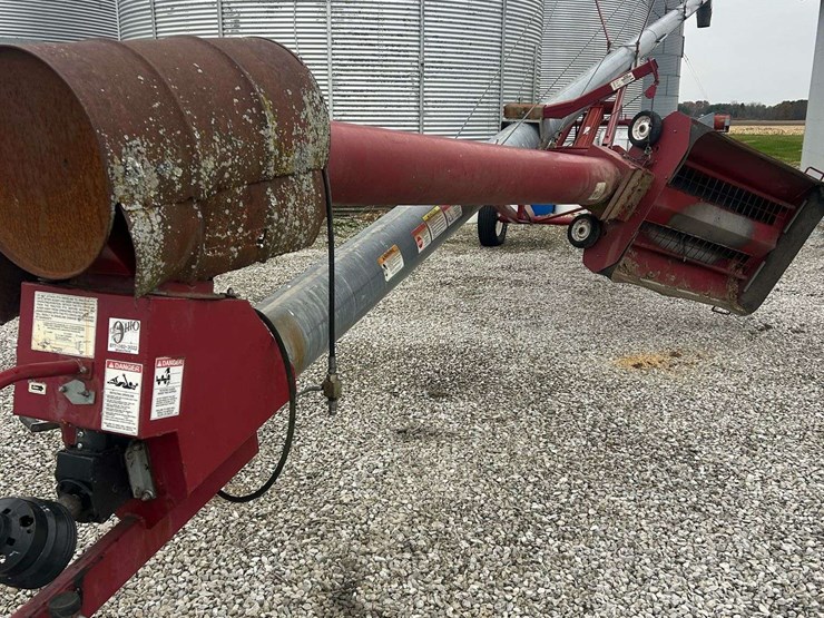 2010-hutchinson-10x60-image-1