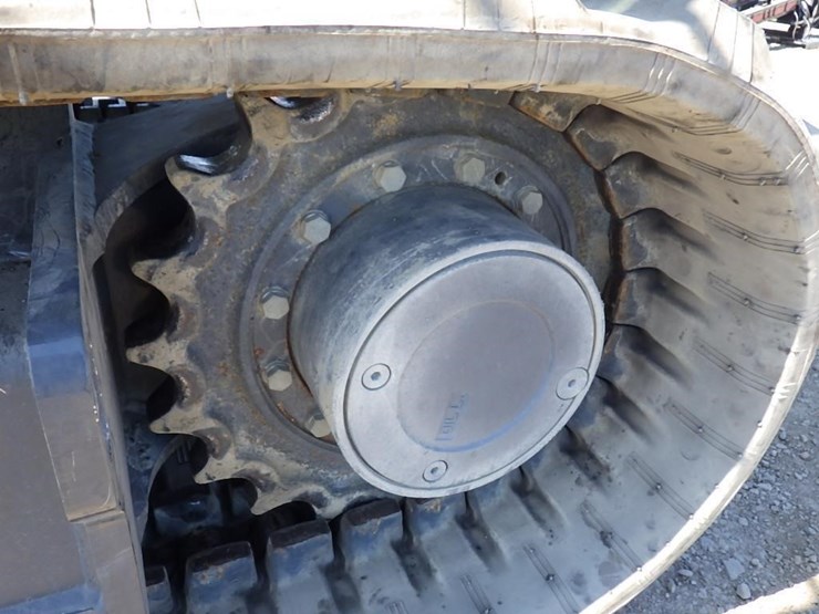 2023-develon-dx85r-3-hydraulic-excavator-image-37